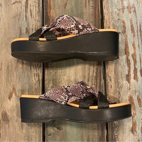 Corso Como 6.5 Wynnter Platform Slide Sandal Snakeskin Print Leather Wedge Shoes - Picture 3 of 15